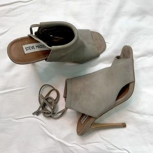 Steve Madden Size 5 Gray Peep Toe Slingback Strappy Stiletto booties